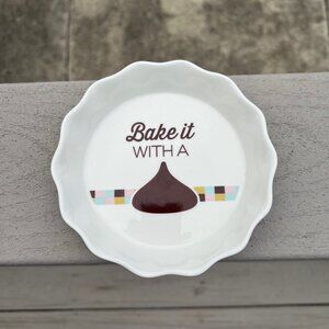 Hershey's Kisses Bake it With A Kiss Mini Ceramic Pie Plate Godinger 5.75 Inches